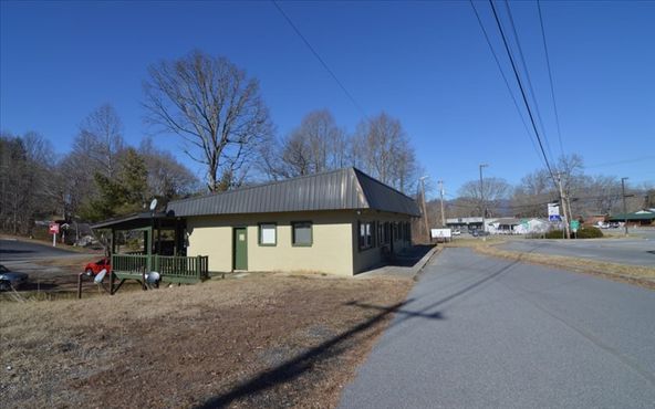 4 NC 69, Hayesville, NC 28904